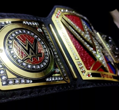 New WWE Universal Championship Belt Debuts On WWE Smackdown