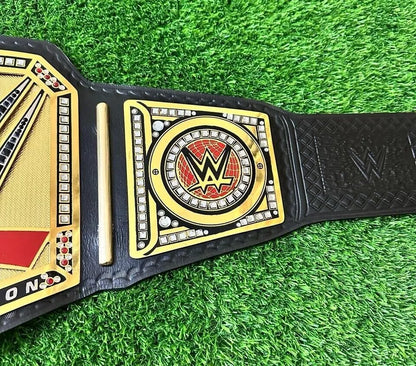 UNDISPUTED UNIVERSAL CHAMPIONSHIP REPLICA BELT ADULT SIZE